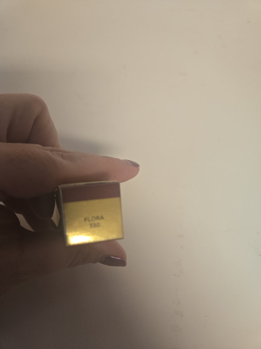 Hourglass Unlocked Satin Creme Lipstick #330 Flora 0.14 Oz - Picture 4 of 7